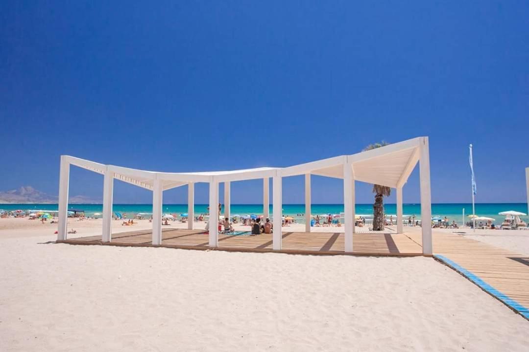 Charming Apartment In Alicante Near The Sea & City Center Extérieur photo