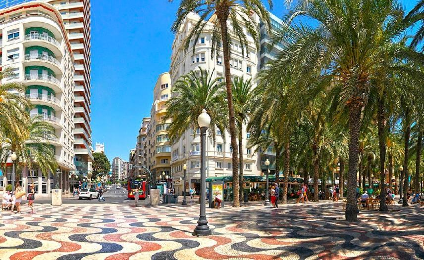 Charming Apartment In Alicante Near The Sea & City Center Extérieur photo