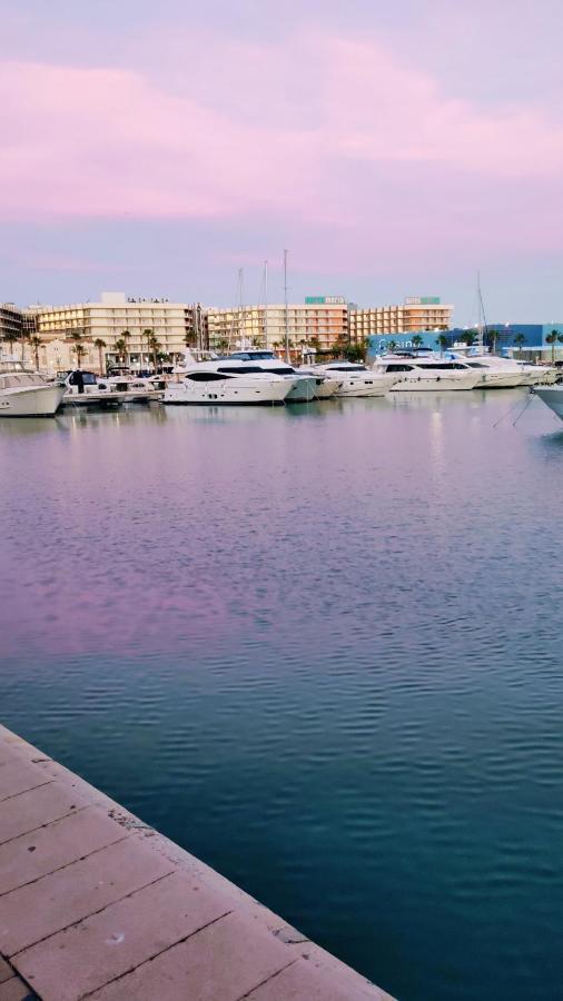 Charming Apartment In Alicante Near The Sea & City Center Extérieur photo